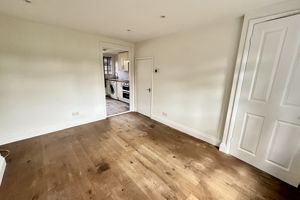 Photo 14- click for photo gallery